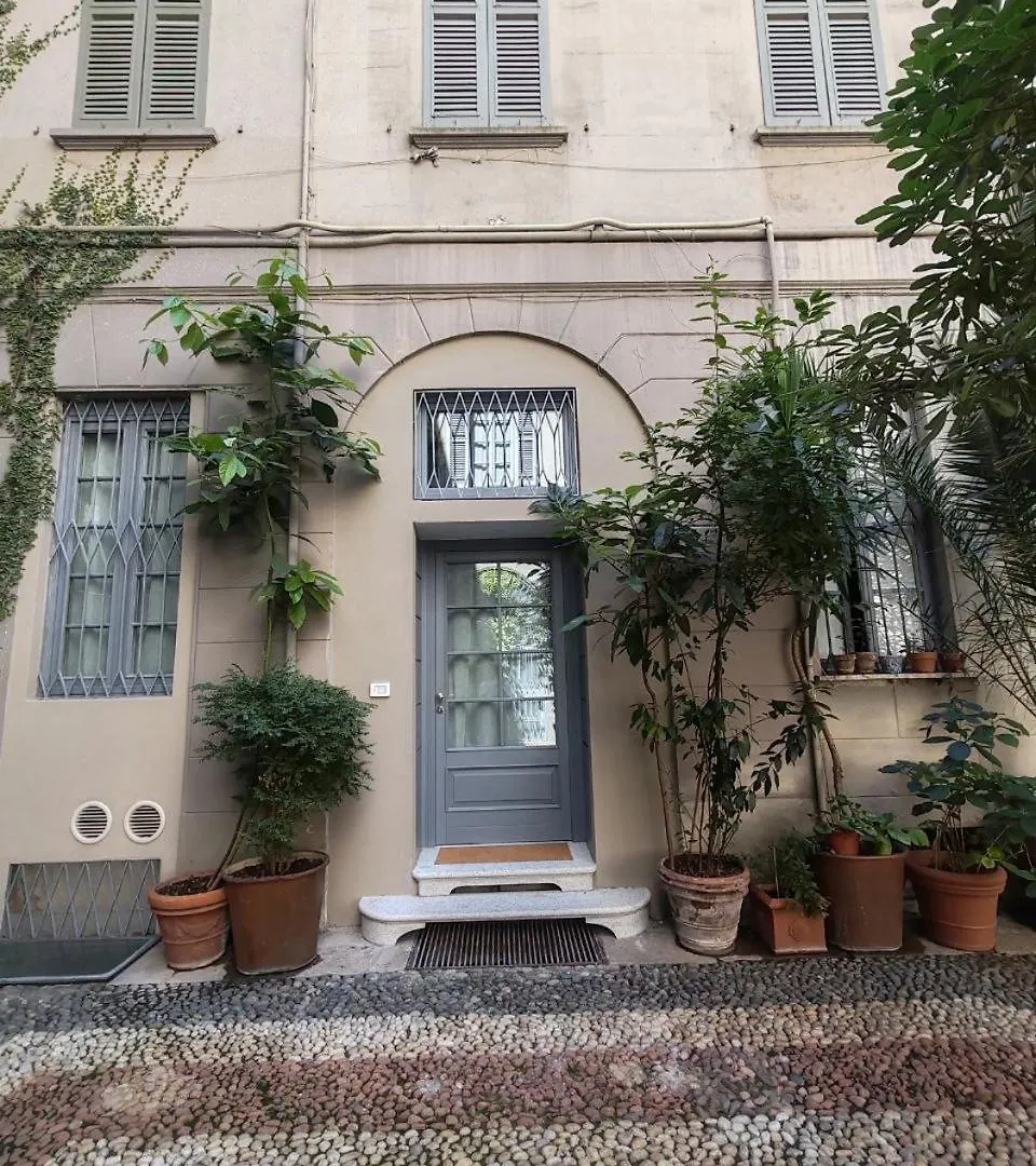 Appartement Secret Courtyard Milano 0*, Milan